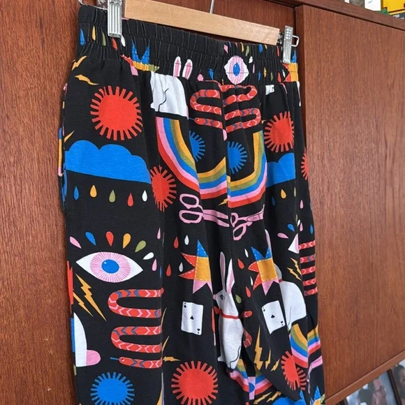 Nooworks Multicolor Magic Graphic Print joggers by Lisa Congdon. Size Large. - Picture 7 of 10